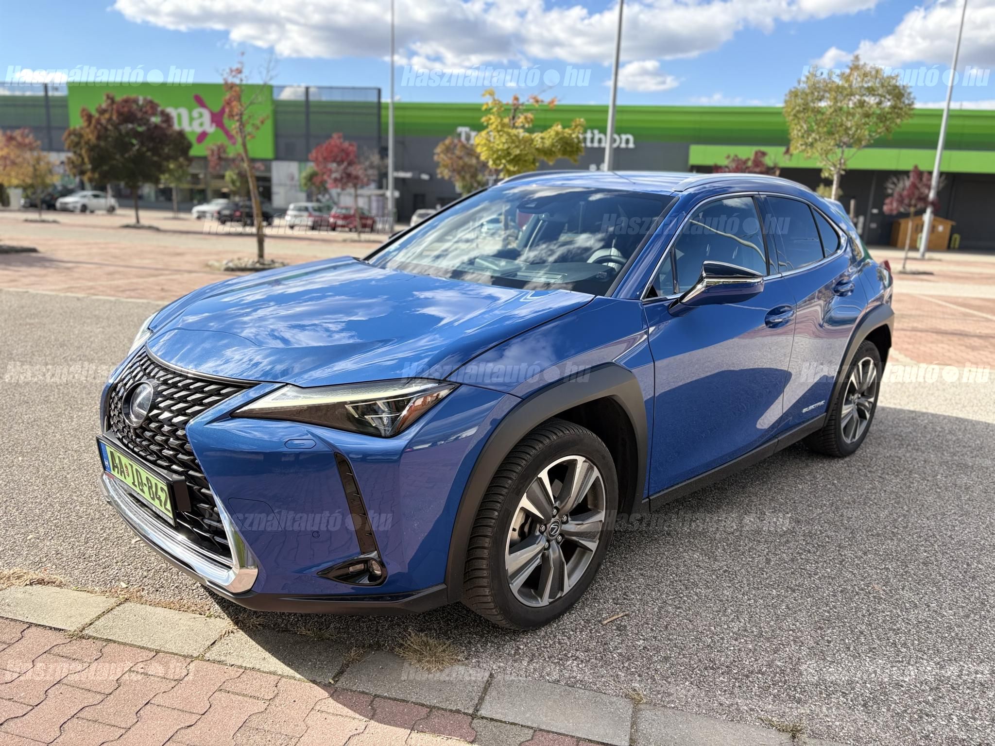 LEXUS UX 2021/8 - 1