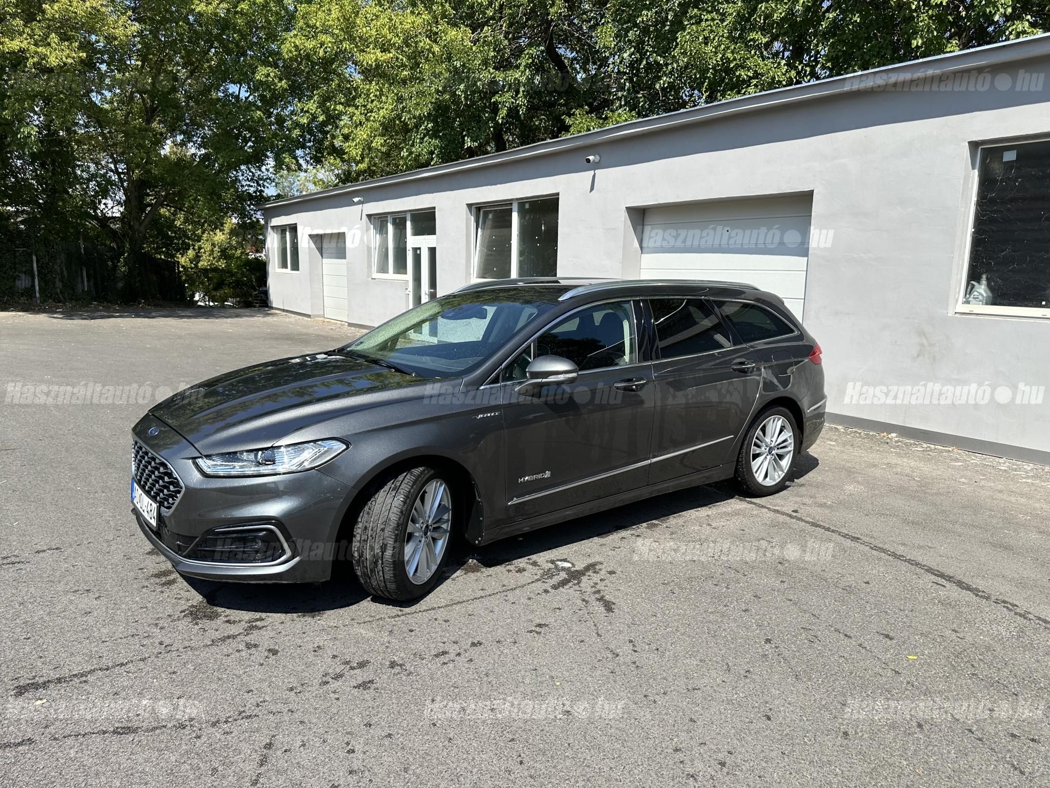 FORD MONDEO 2019/8 - 1