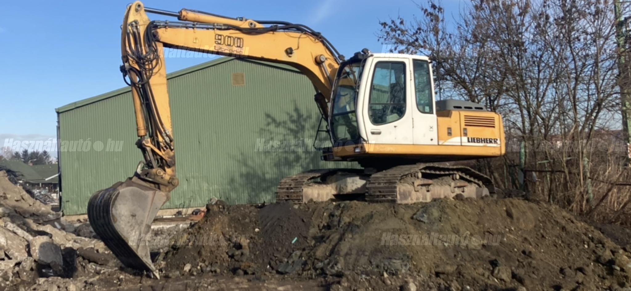 LIEBHERR 2004 - 1