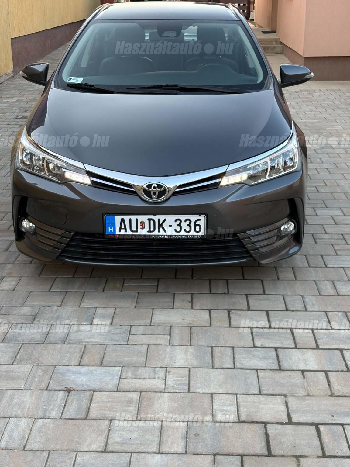 TOYOTA COROLLA 2018/12 - 1