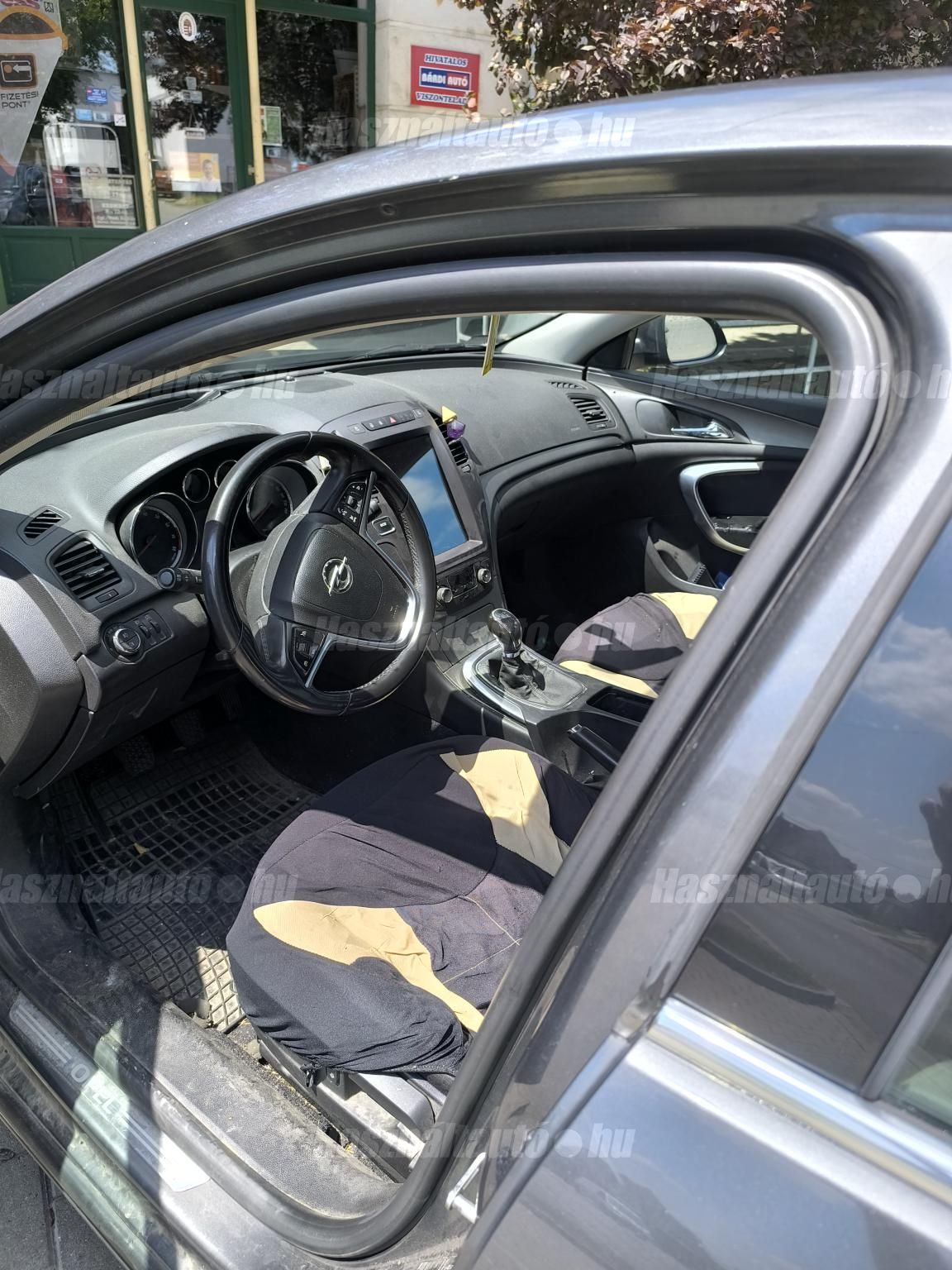 OPEL INSIGNIA 2012/8 - 1