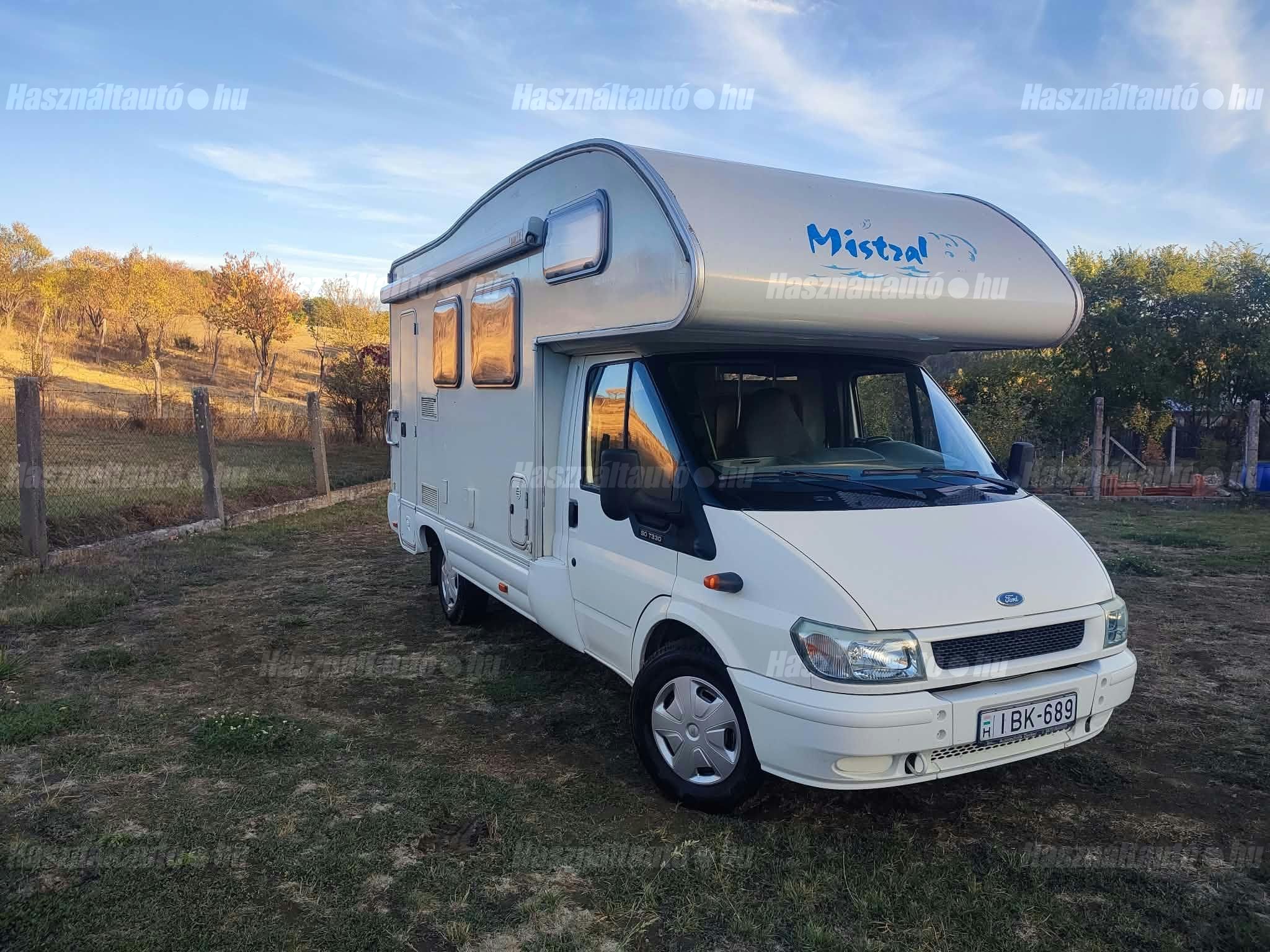 FORD 2002 - 1