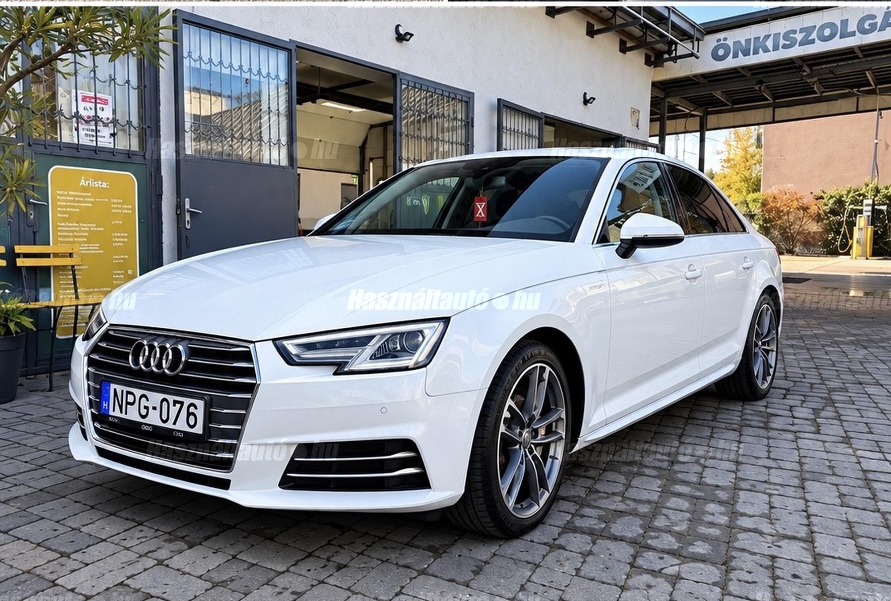 AUDI A4 2016/5 - 1