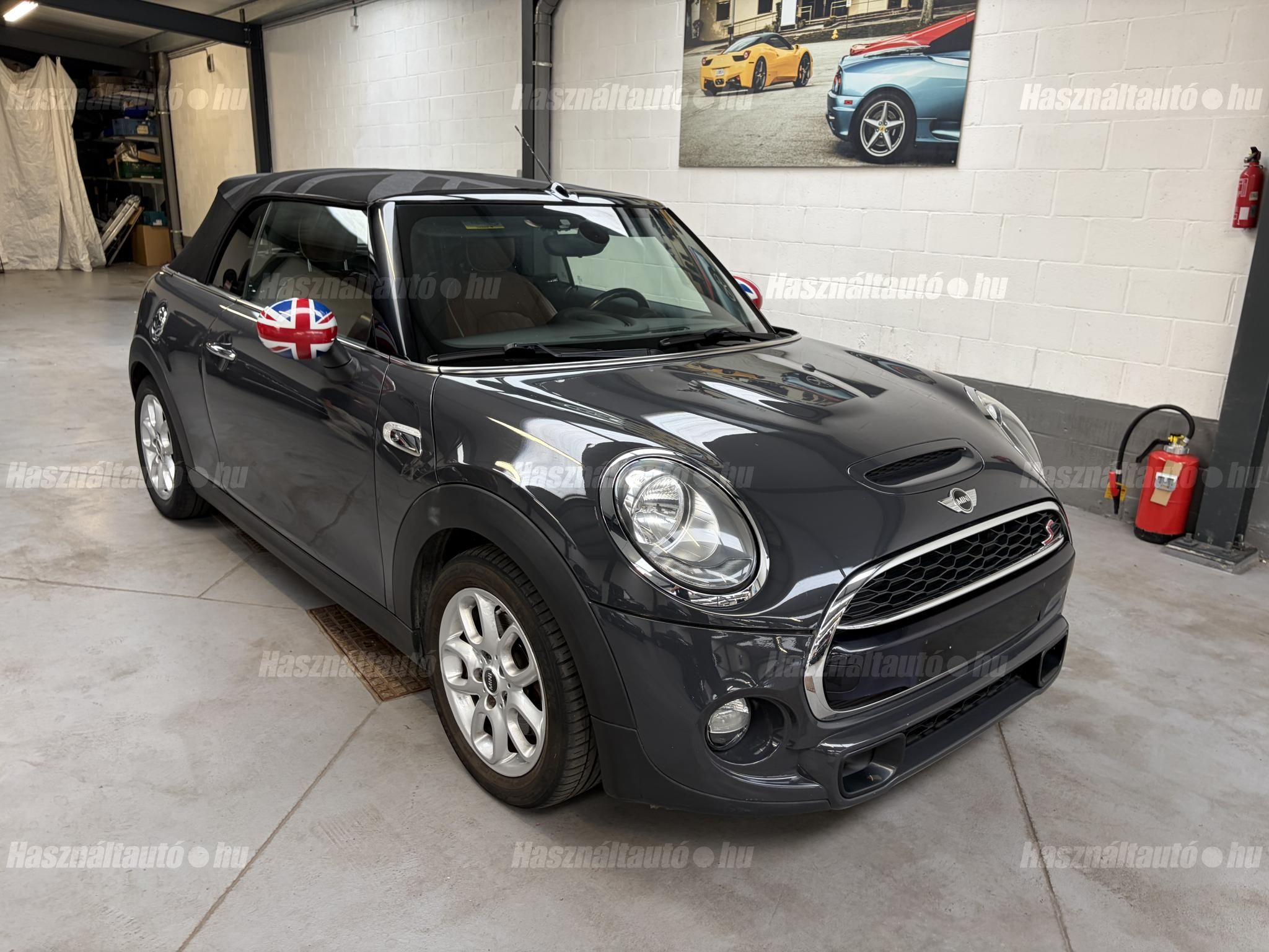 MINI CABRIO 2017/12 - 1