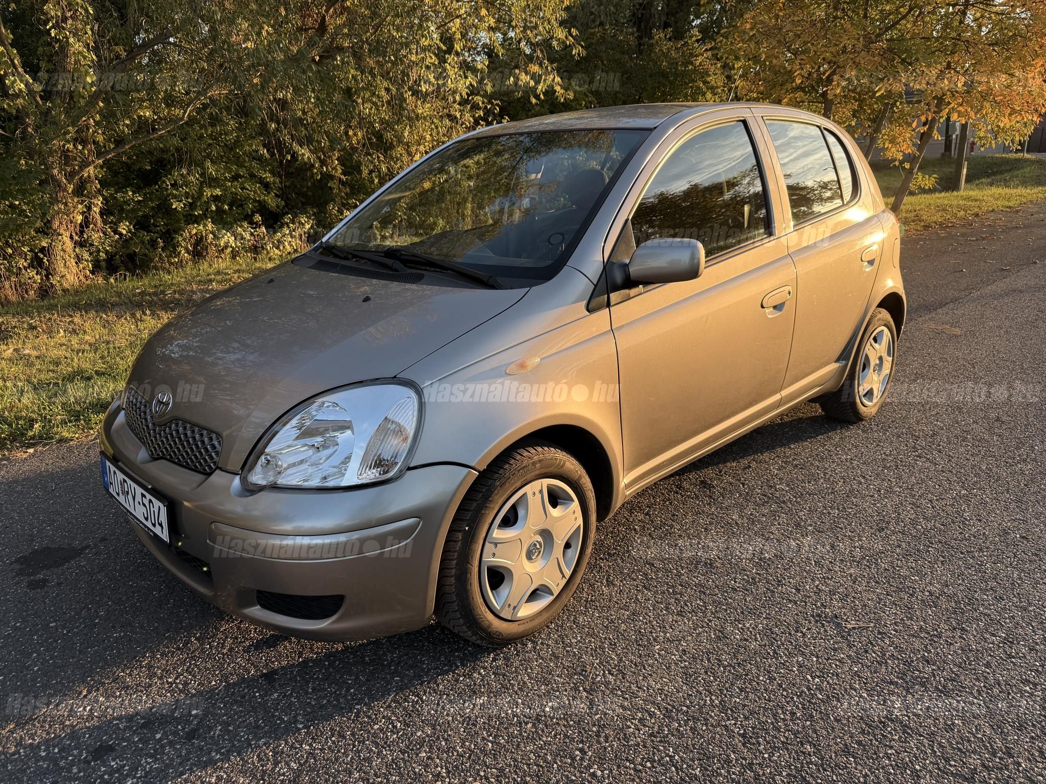 TOYOTA YARIS 2004/1 - 1