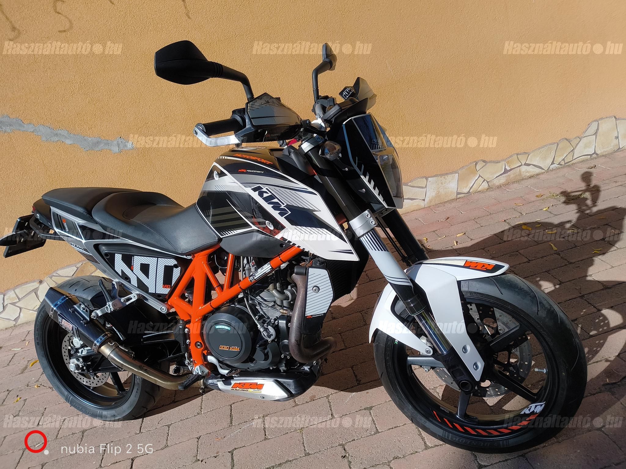 KTM 690 DUKE 2012/3 - 1