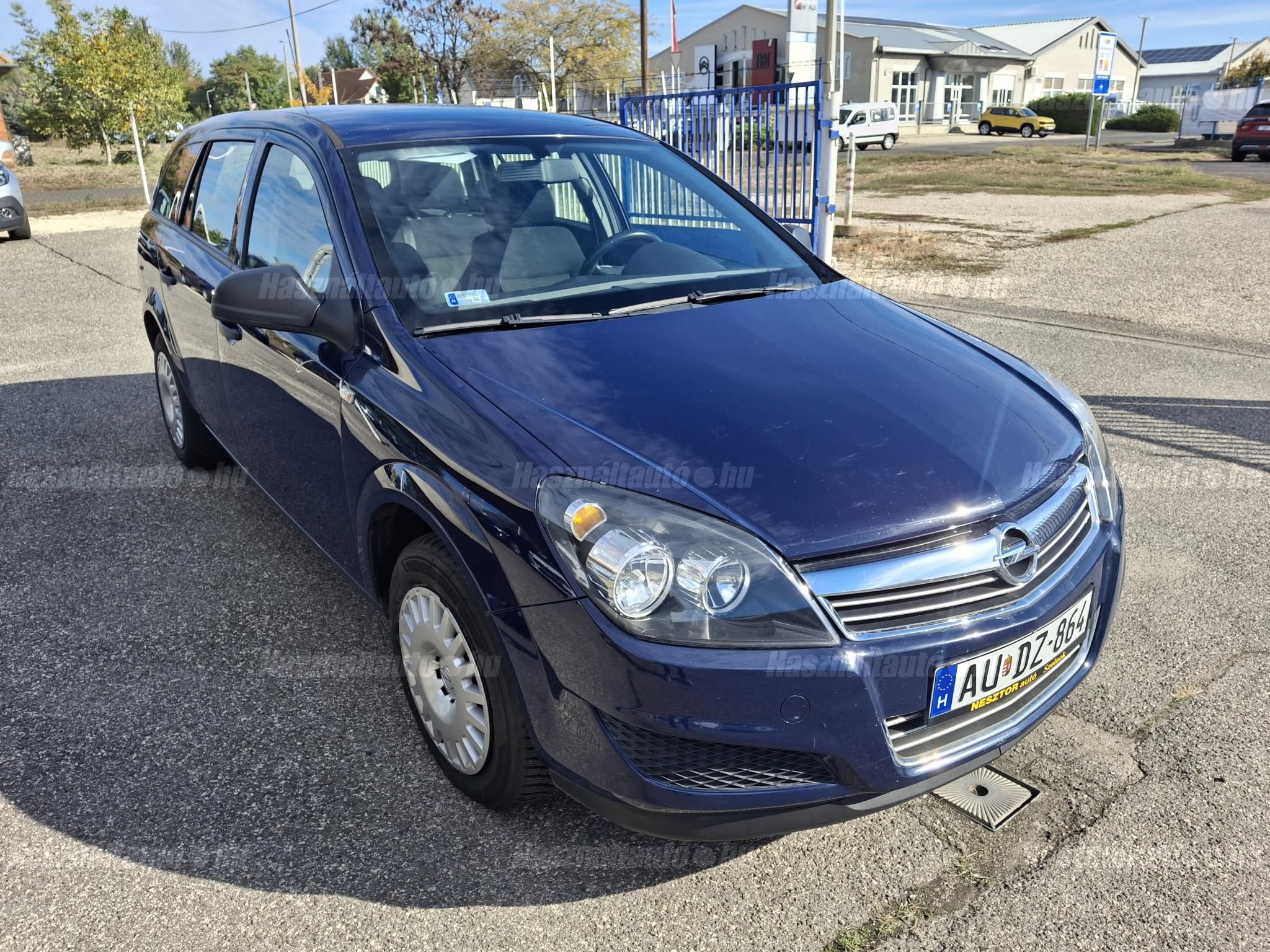 OPEL ASTRA 2010/3 - 1