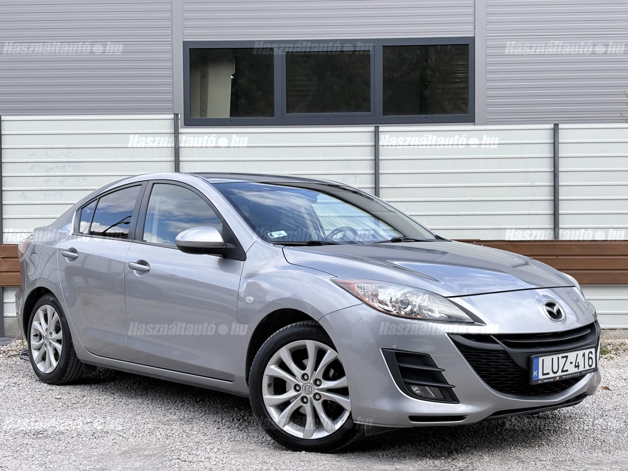 MAZDA 3 2010/12 - 1