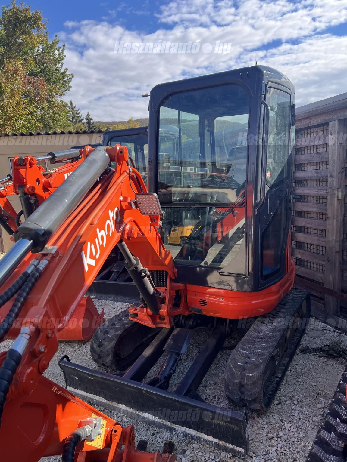 KUBOTA 2020/3 - 1