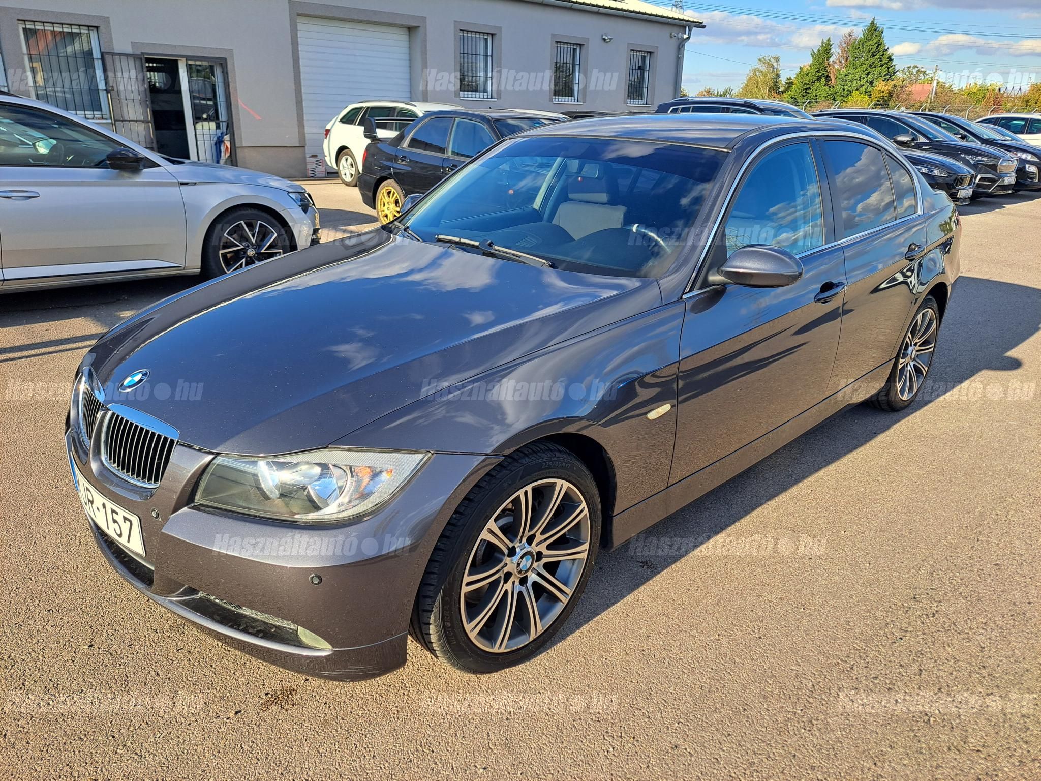BMW 330 2007/1 - 1
