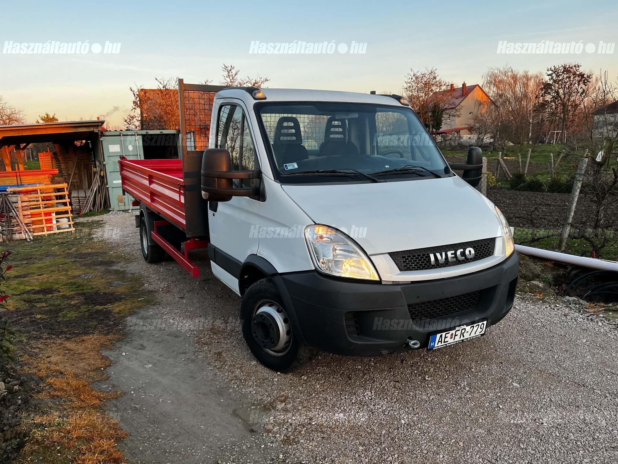 IVECO 2012/2 - 1