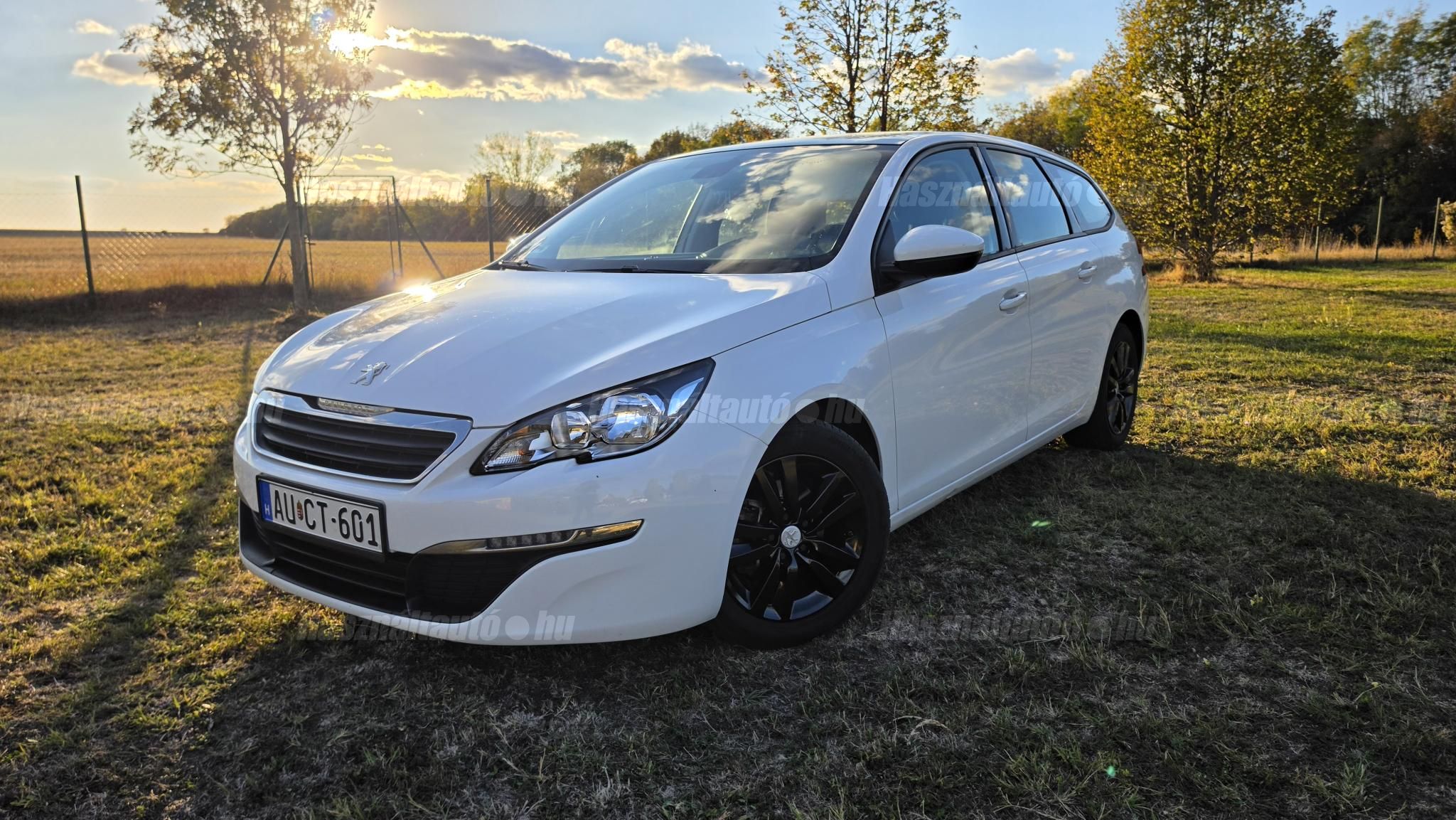 PEUGEOT 308 2015/6 - 1