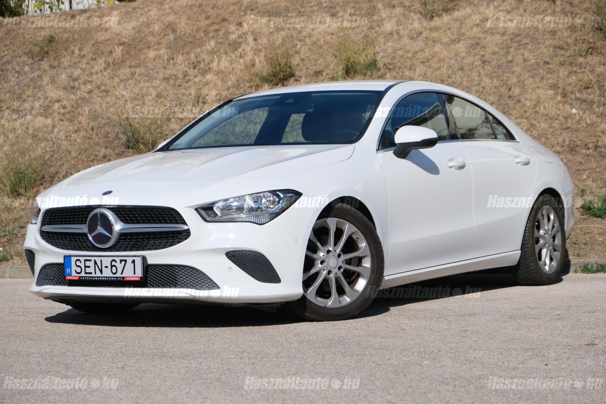 MERCEDES-BENZ CLA 180 2020/6 - 1