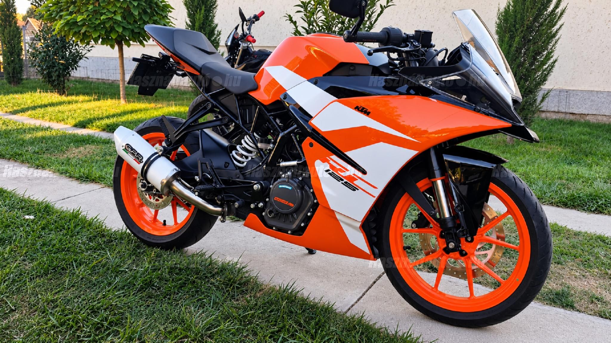 KTM RC 125 2020/8 - 1