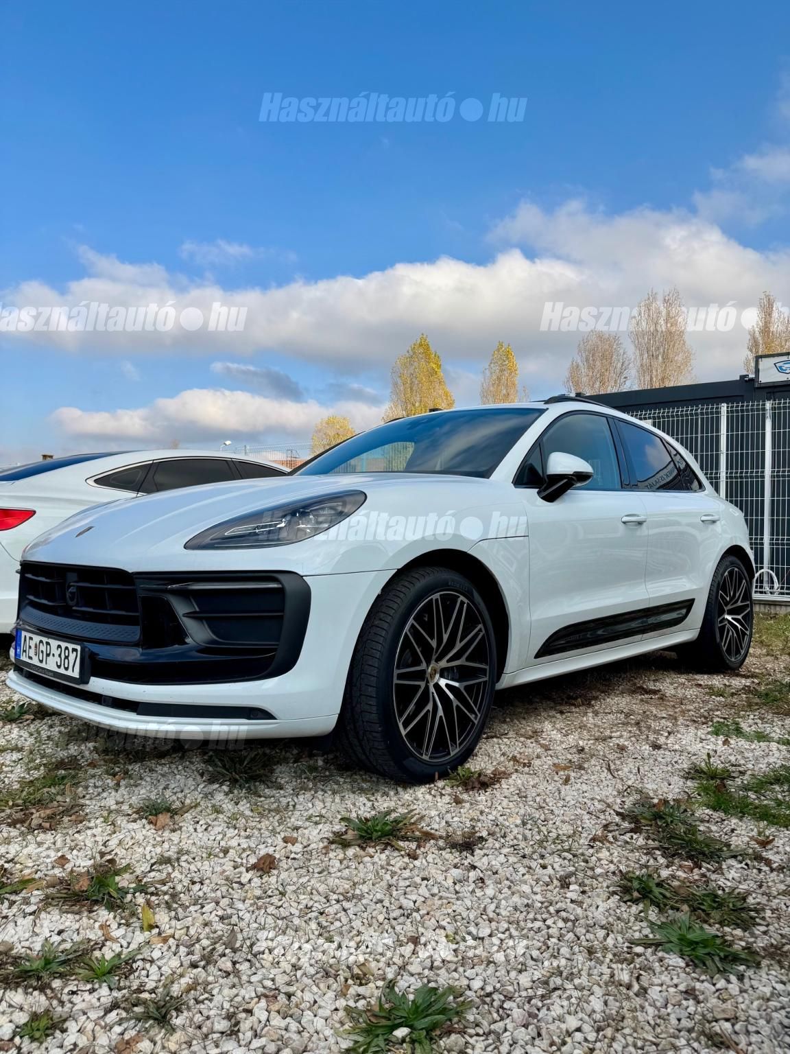 PORSCHE MACAN 2023/12 - 1