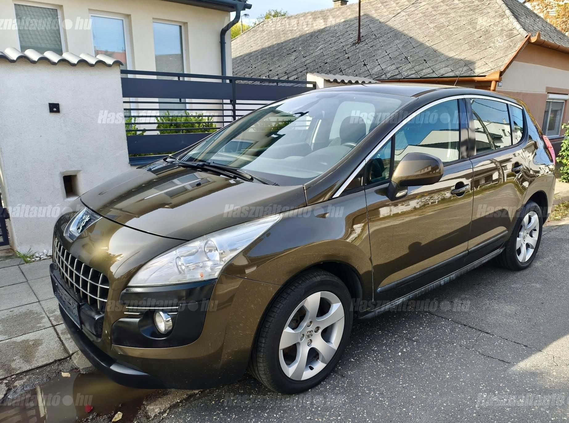 PEUGEOT 3008 2011/10 - 1