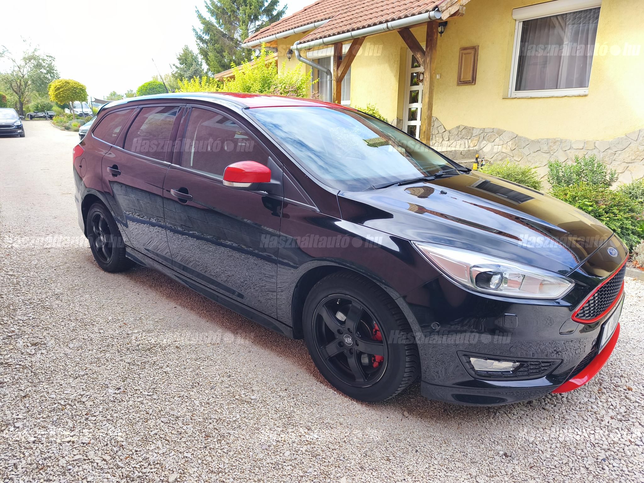 FORD FOCUS 2016/3 - 1