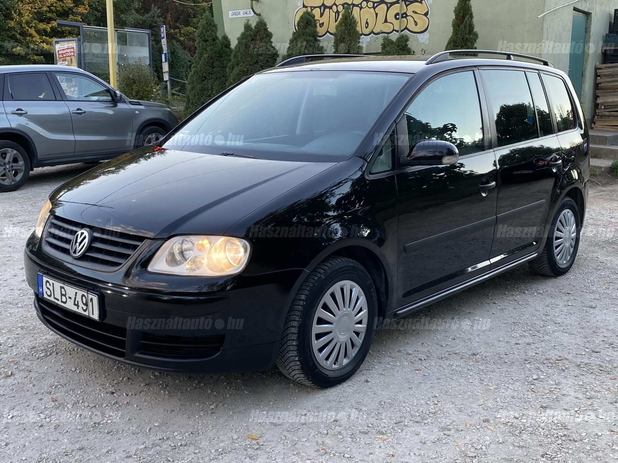 VOLKSWAGEN TOURAN 2005/5 - 1