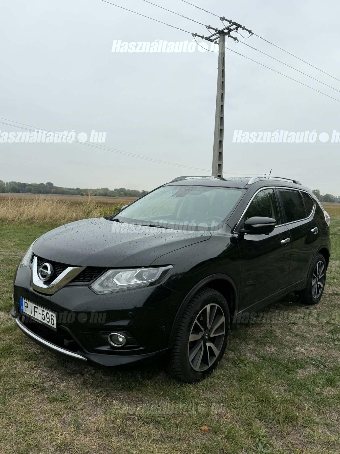 NISSAN X-TRAIL 2017/8 - 1