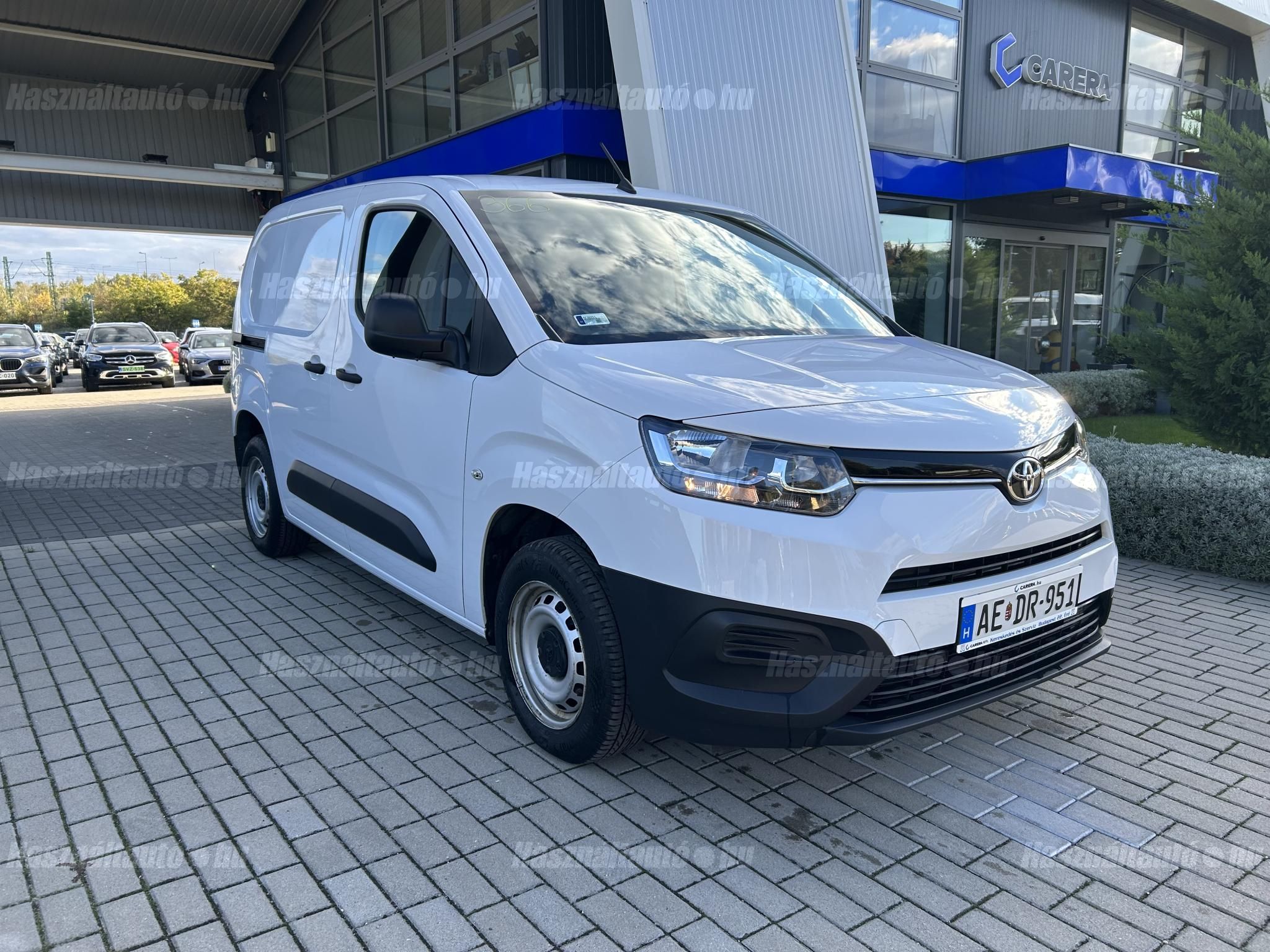 TOYOTA PROACE 2023/9 - 1