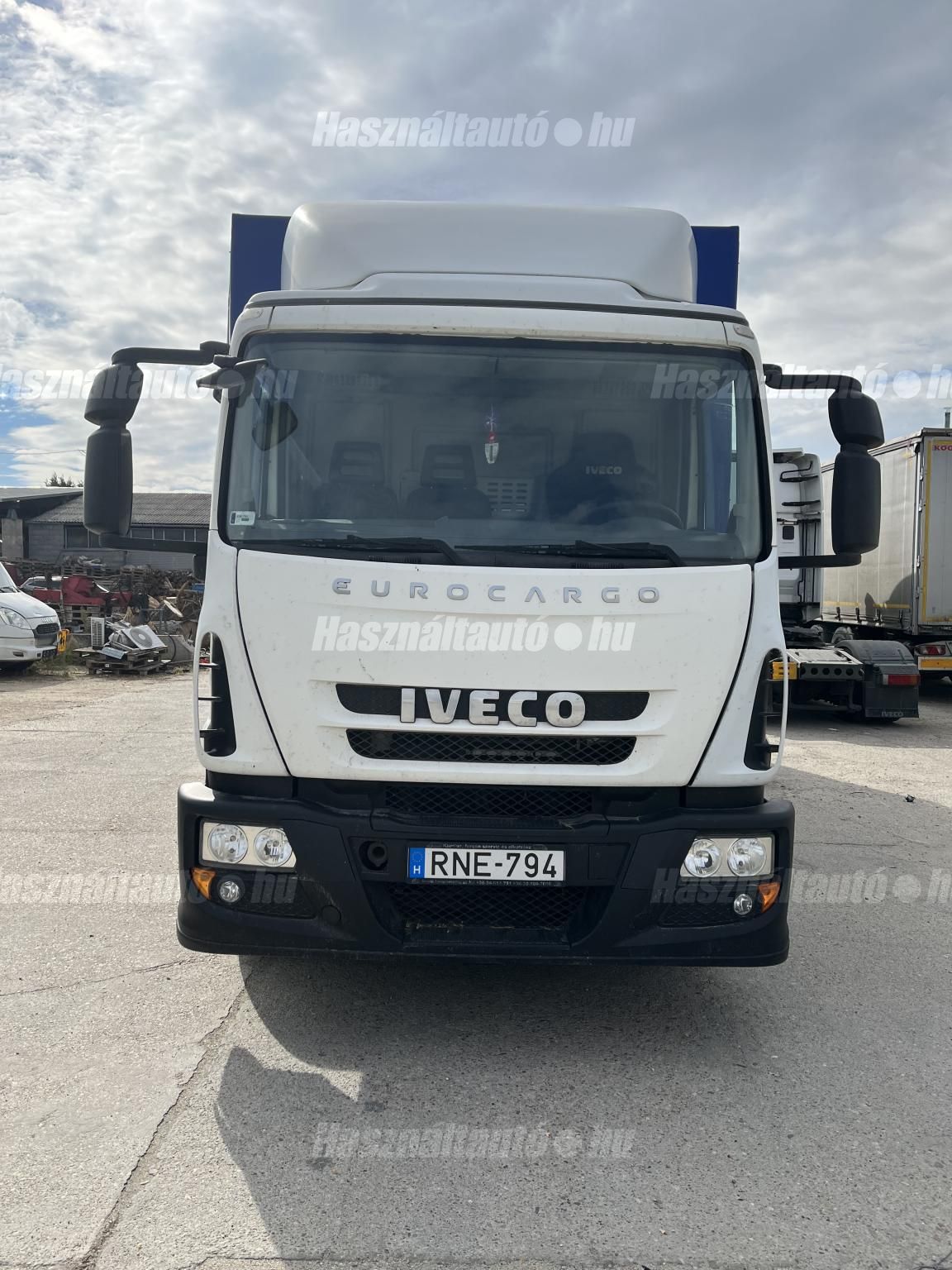 IVECO 2012/8 - 1