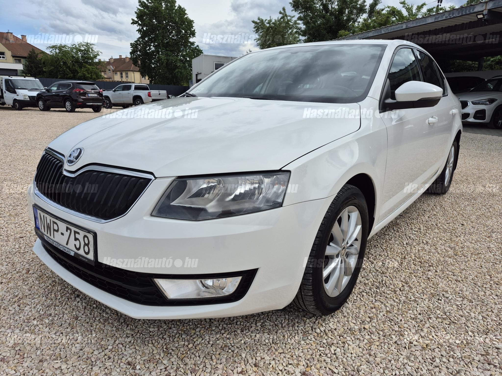 SKODA OCTAVIA 2016/10 - 1