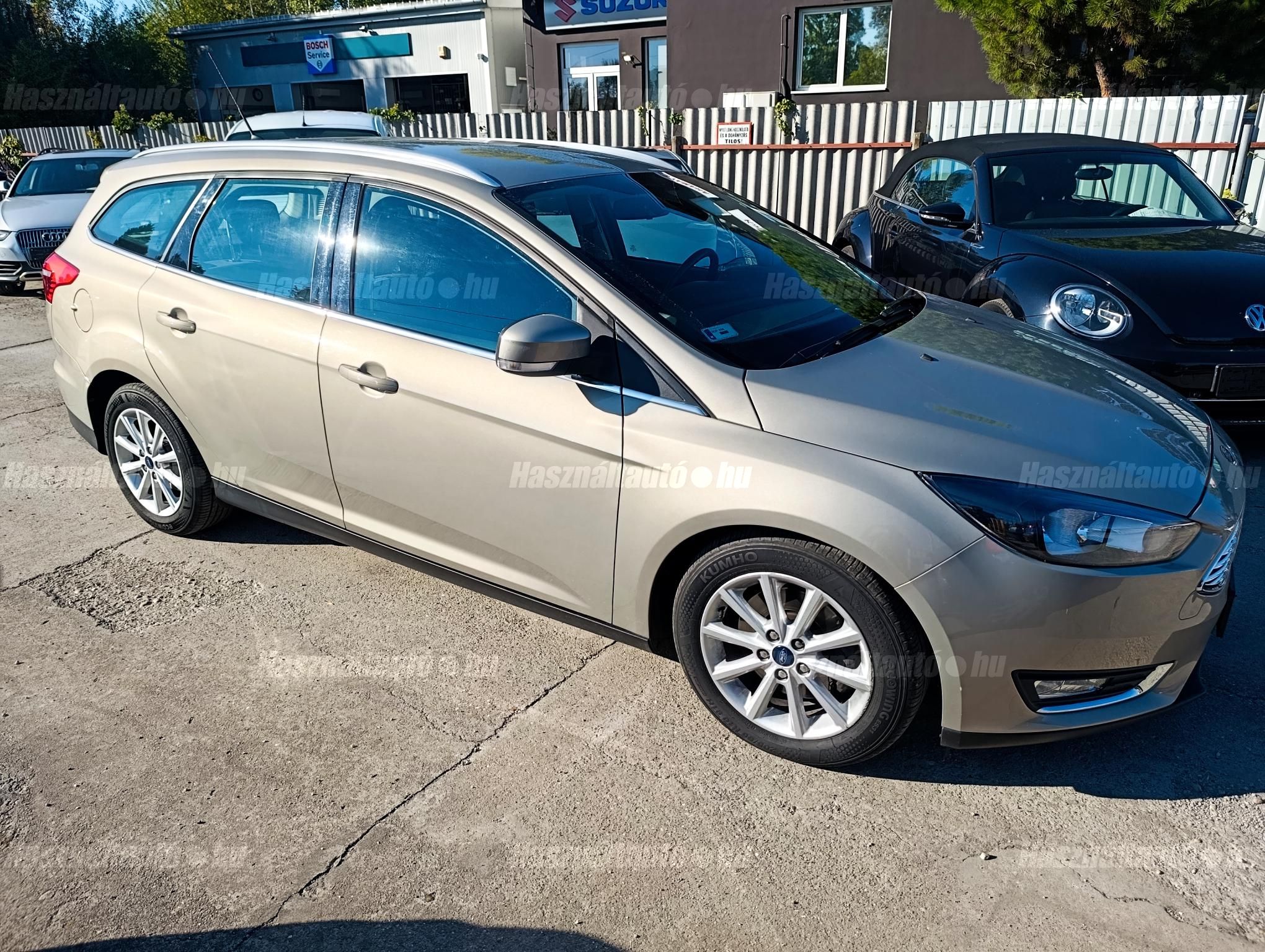 FORD FOCUS 2016/5 - 1