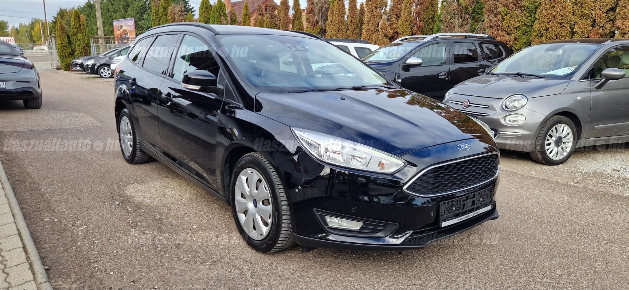 FORD FOCUS 2015/11 - 1