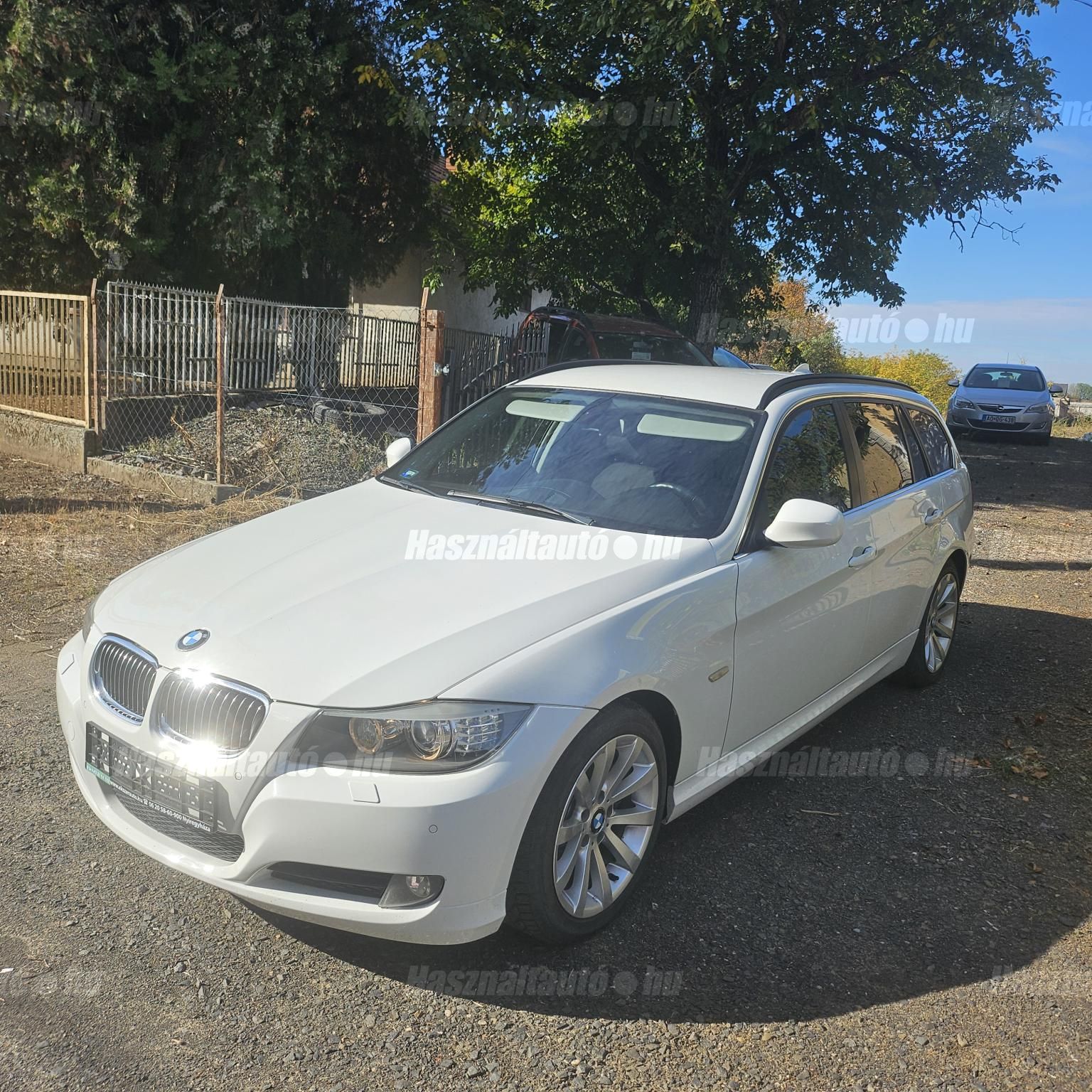 BMW 325 2012/6 - 1