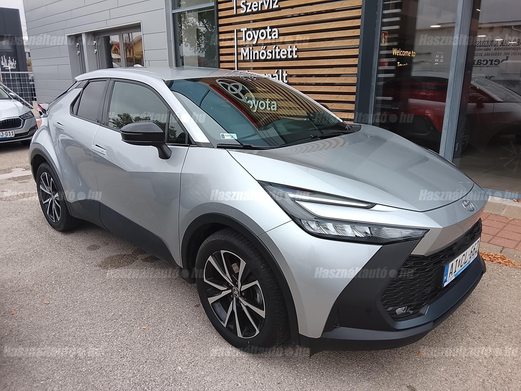 TOYOTA C-HR 2024/8 - 1