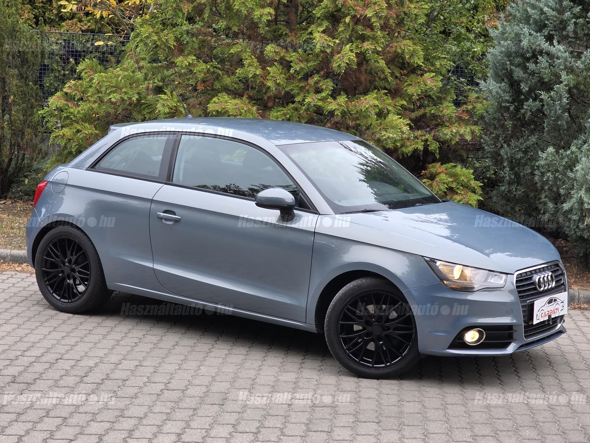 AUDI A1 2010/9 - 1