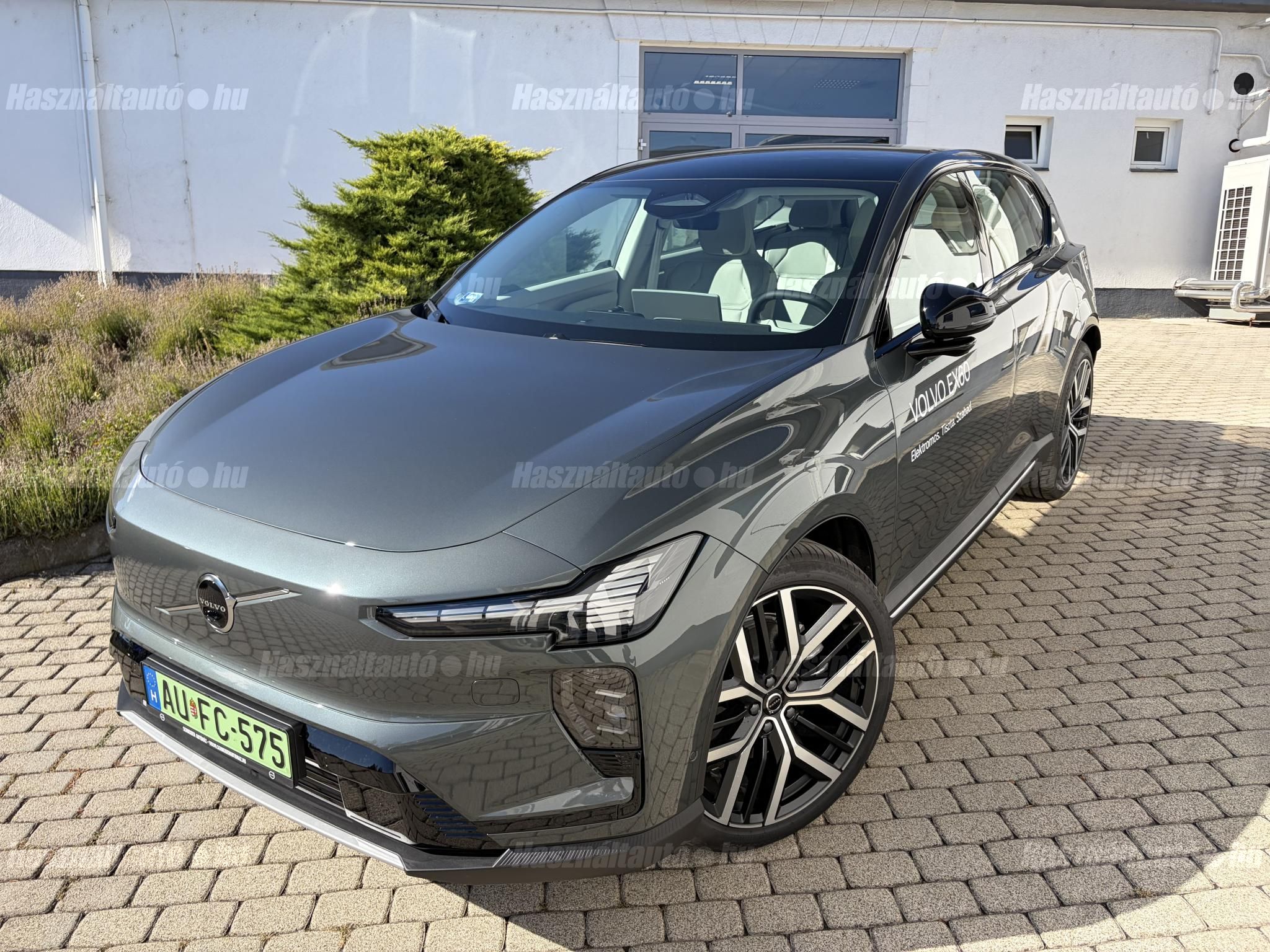 VOLVO EX60 2026 - 1