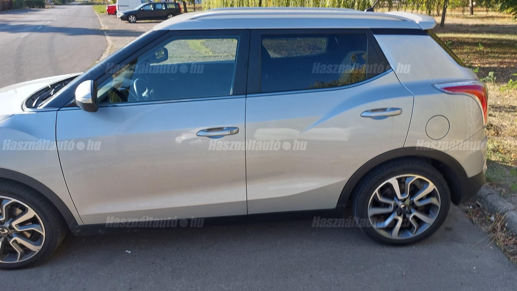 SSANGYONG TIVOLI 2019/8 - 1