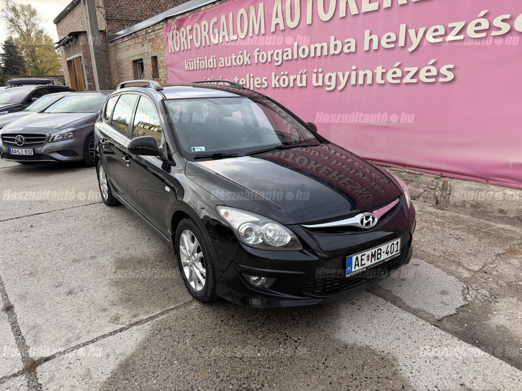 HYUNDAI I30 2012/12 - 1