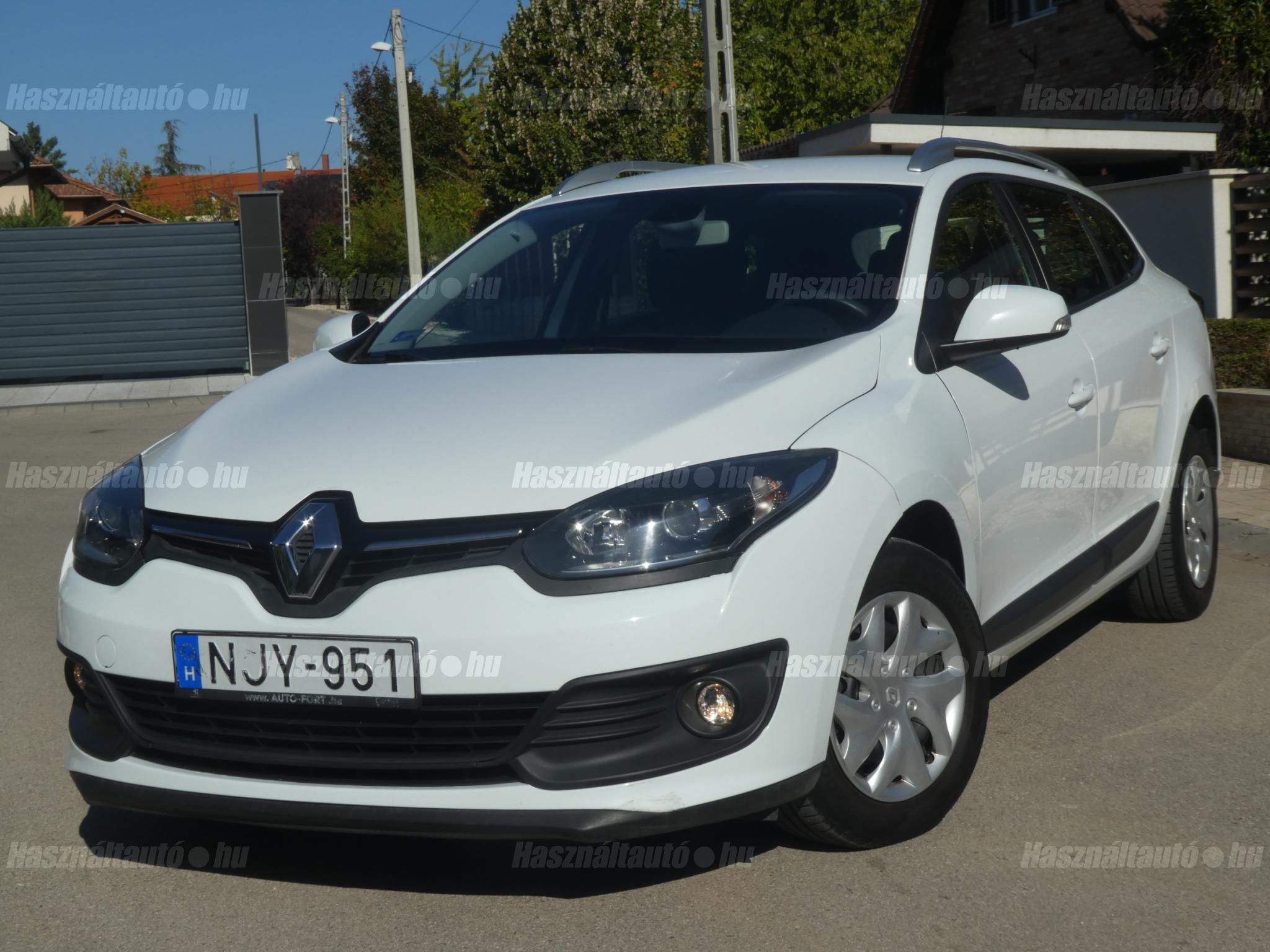 RENAULT MEGANE 2015/11 - 1