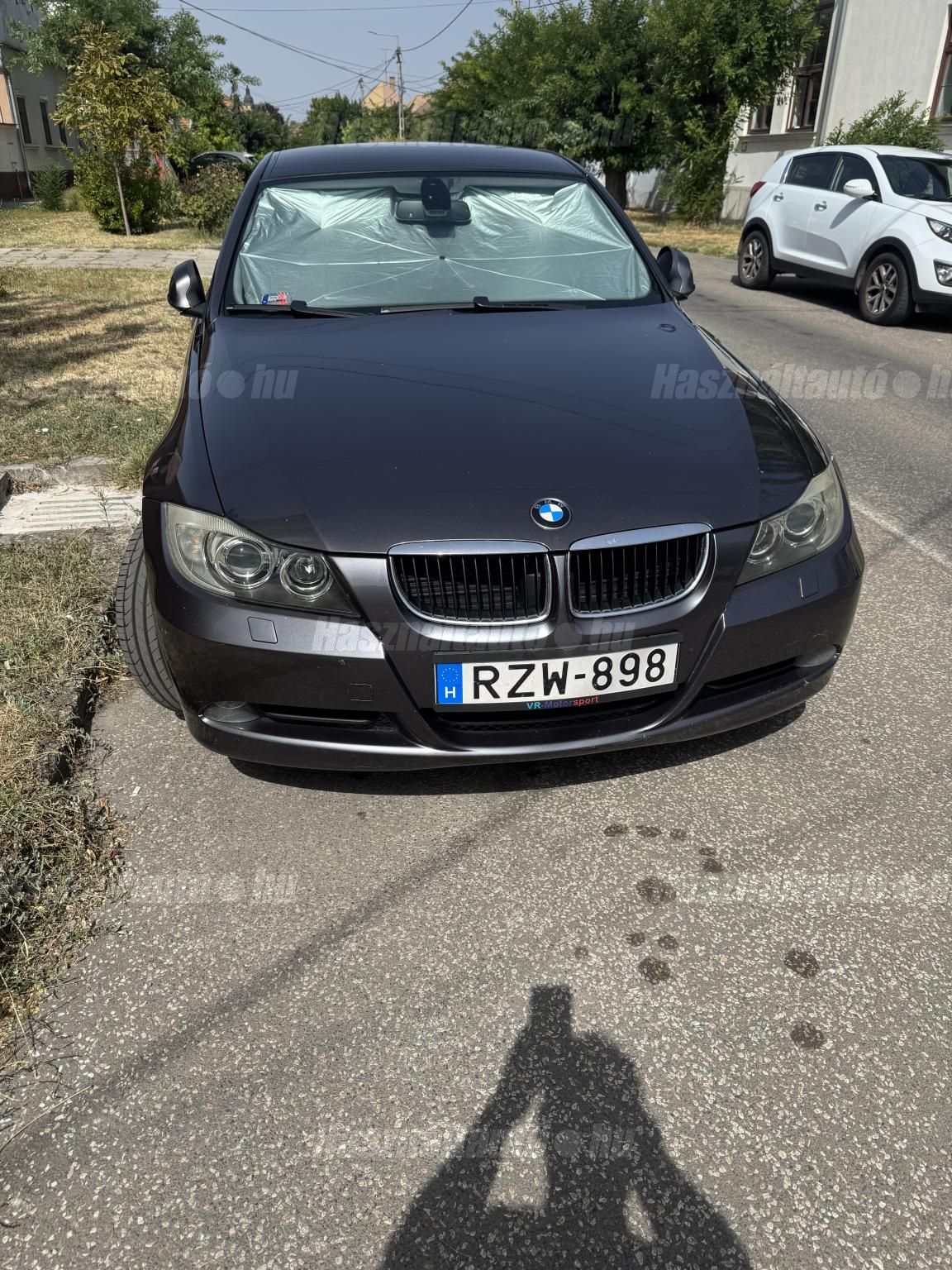 BMW 320 2008/4 - 1