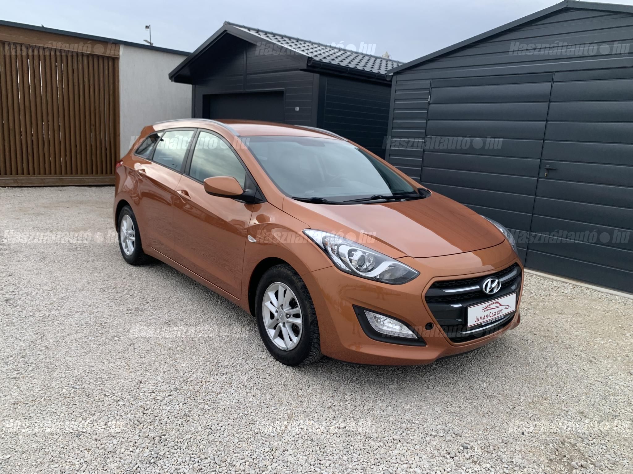 HYUNDAI I30 2016/4 - 1