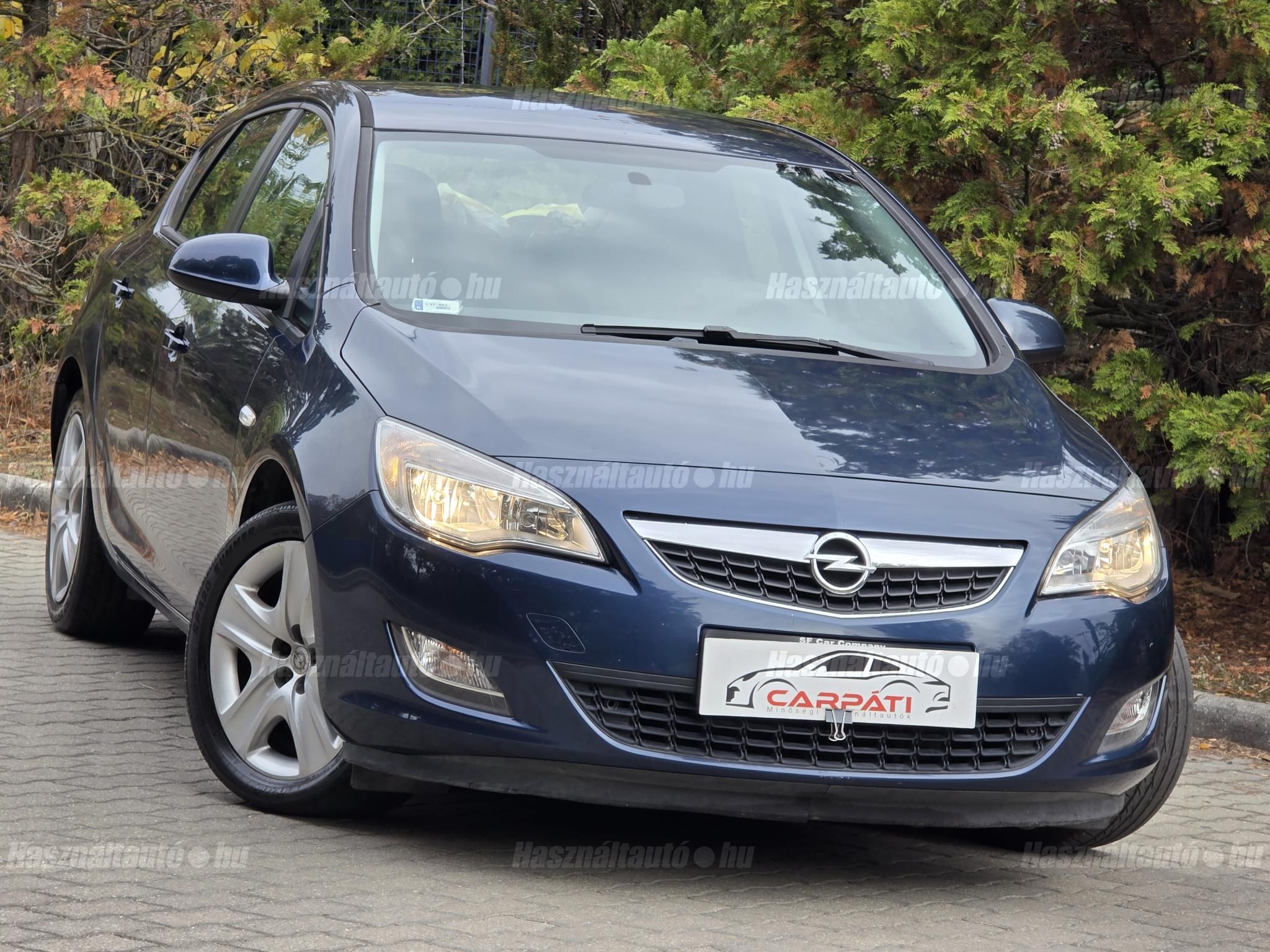 OPEL ASTRA J 2011/1 - 1