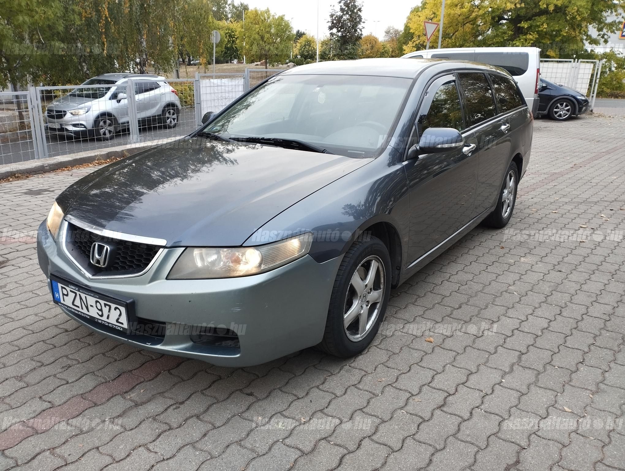 HONDA ACCORD 2004/8 - 1