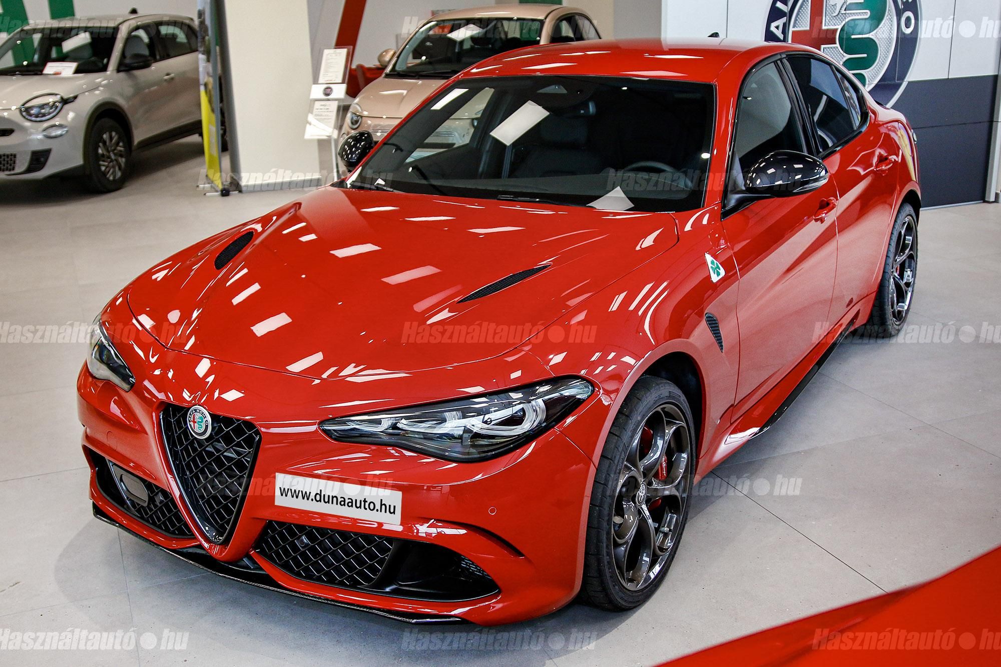 ALFA ROMEO GIULIA 2026 - 1