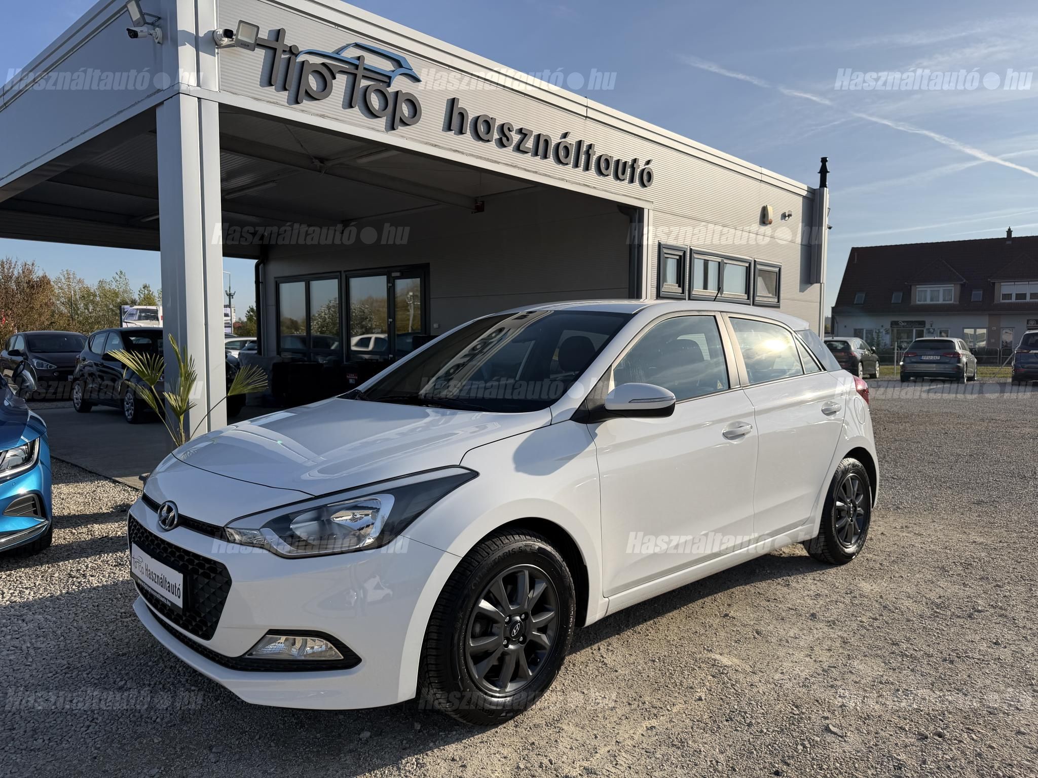 HYUNDAI I20 2017/10 - 1