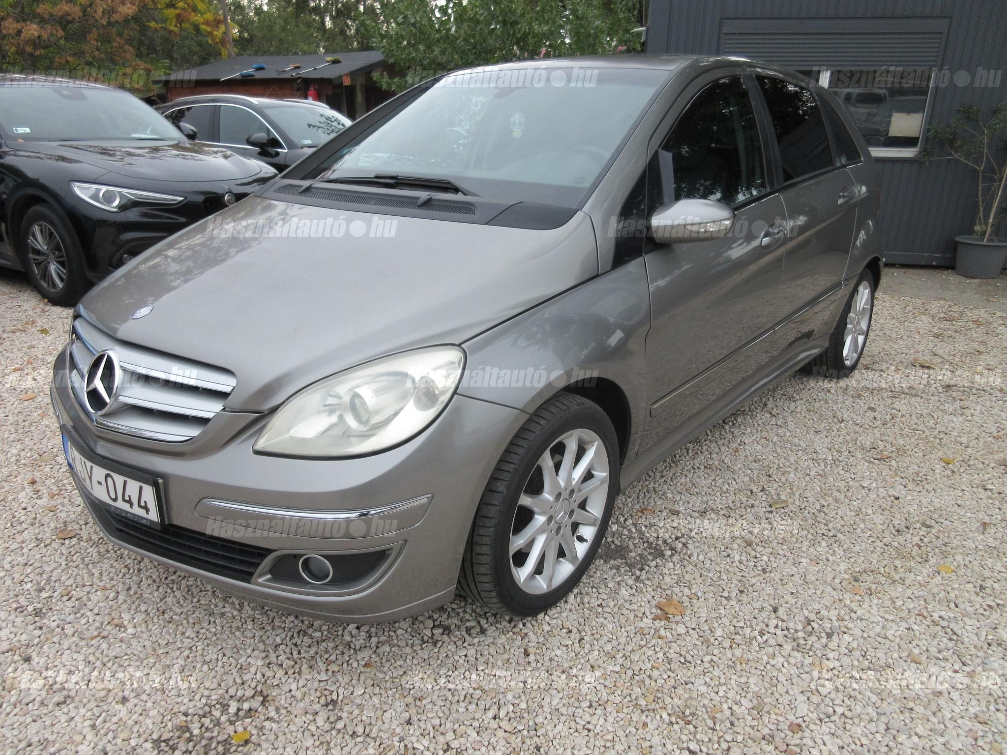 MERCEDES-BENZ B 200 2005/9 - 1