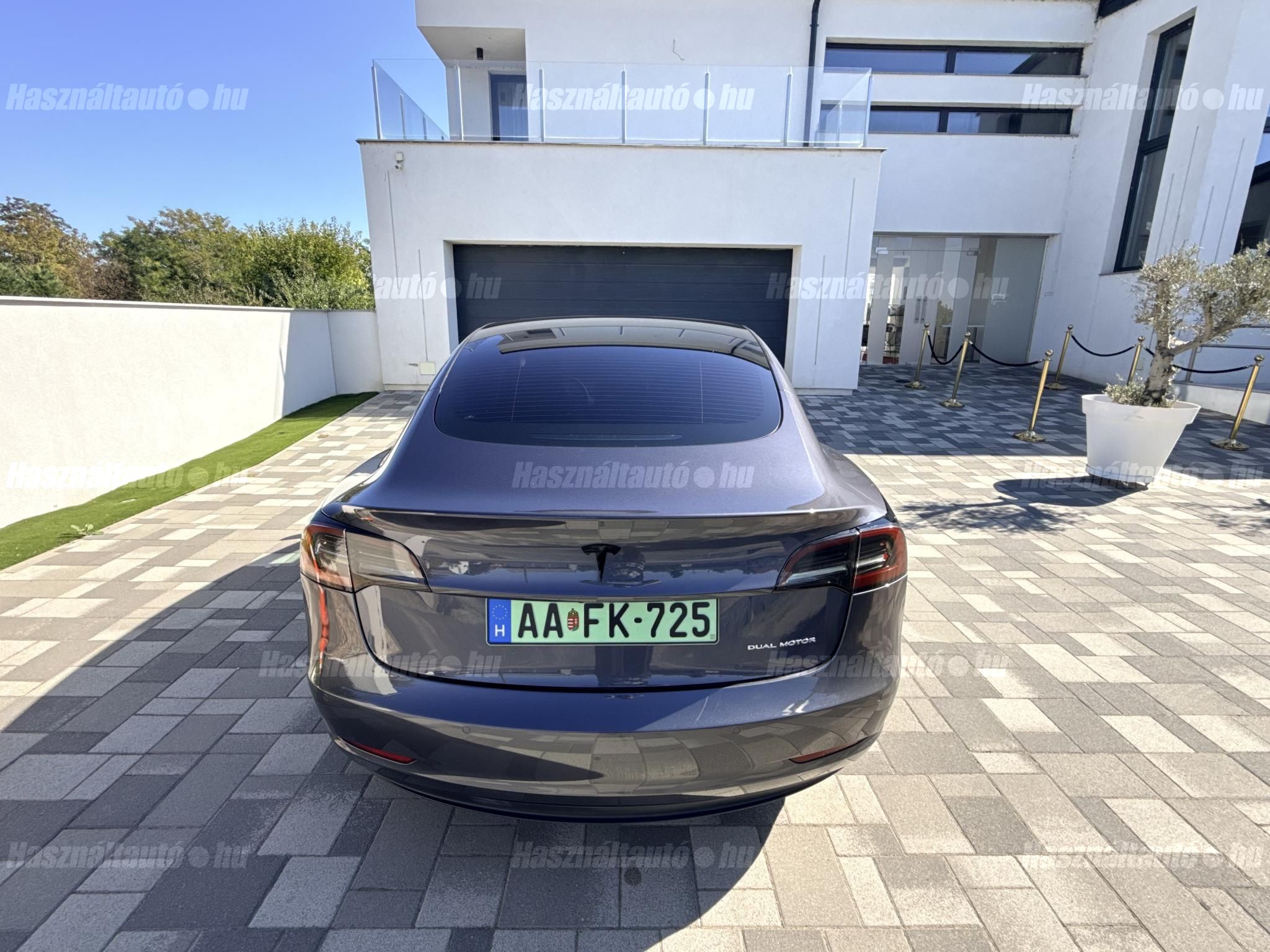 TESLA MODEL 3 2021/9 - 1