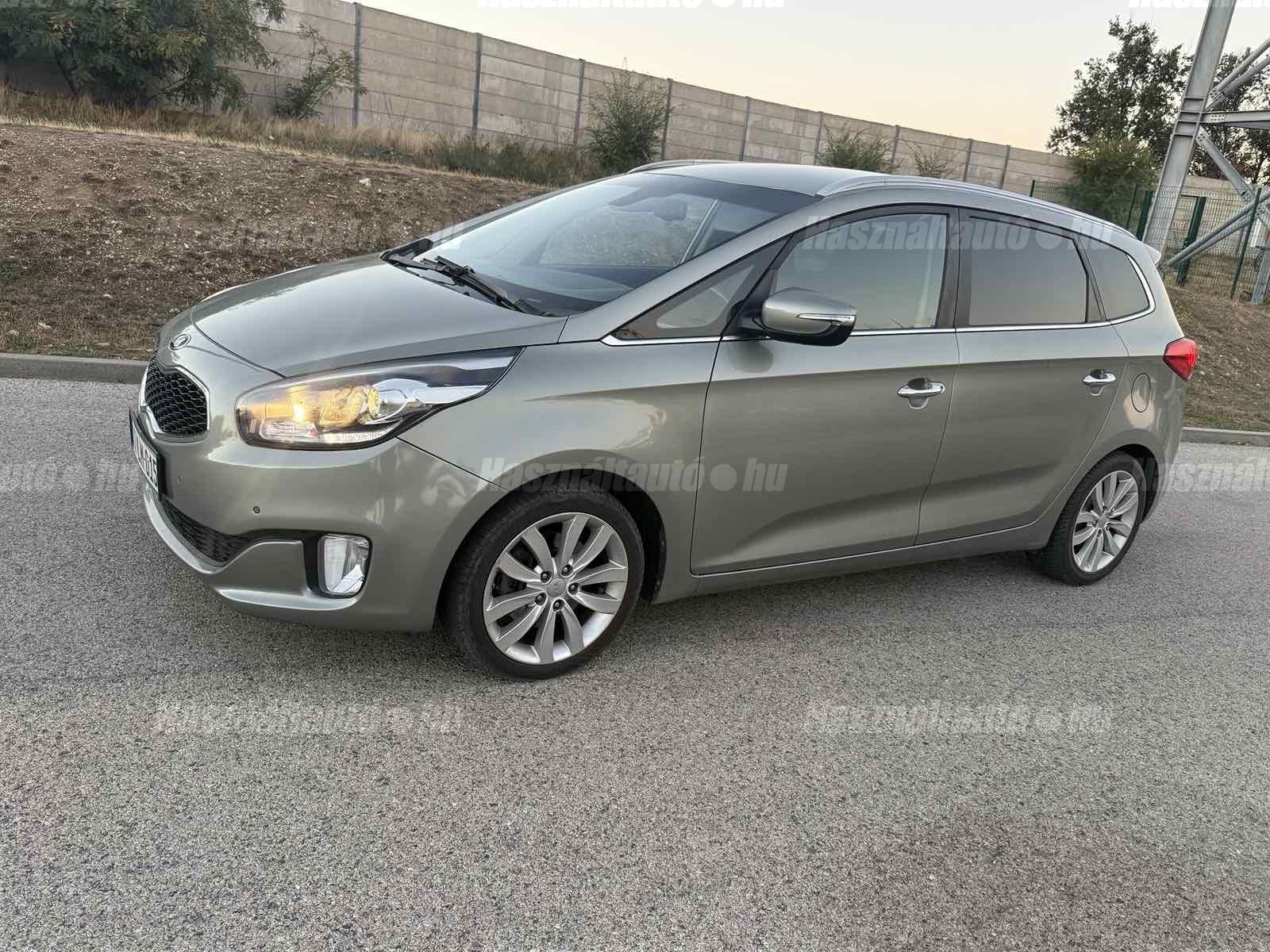 KIA CARENS 2016/9 - 1