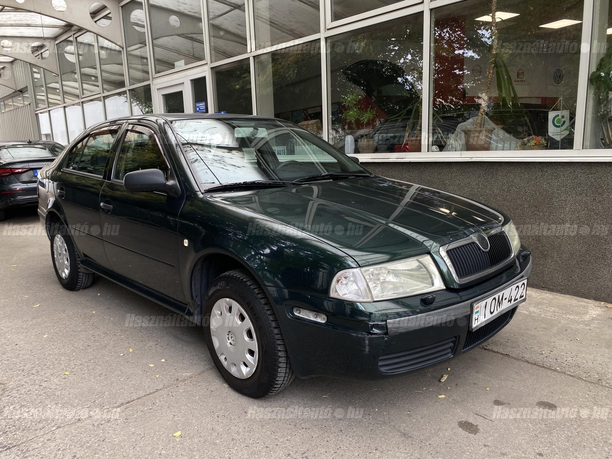 SKODA OCTAVIA 2003/4 - 1