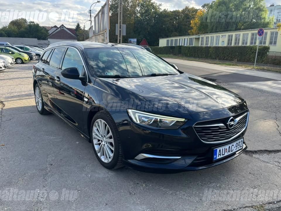 OPEL INSIGNIA 2018/1 - 1