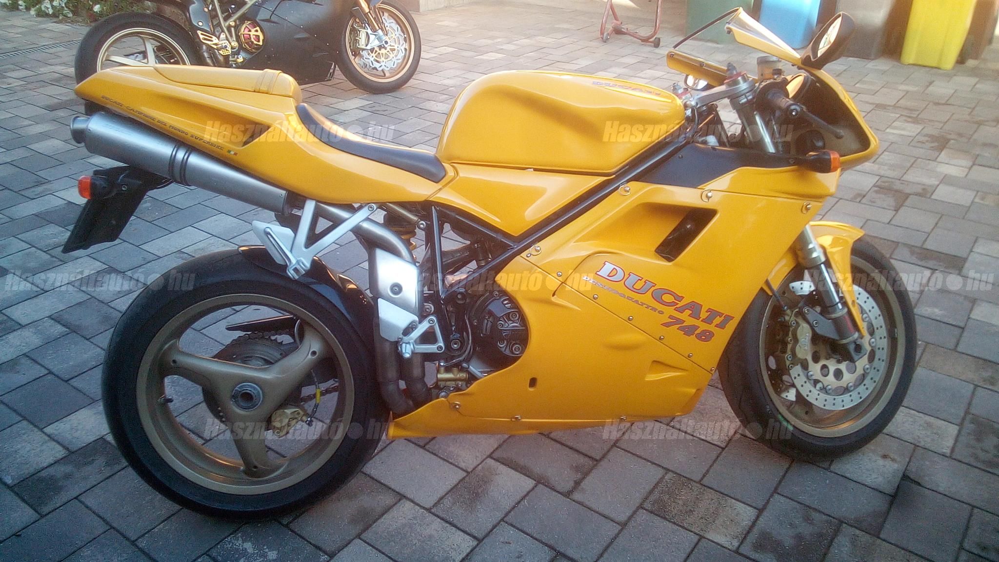 DUCATI 748 BIPOSTO 2001/4 - 1