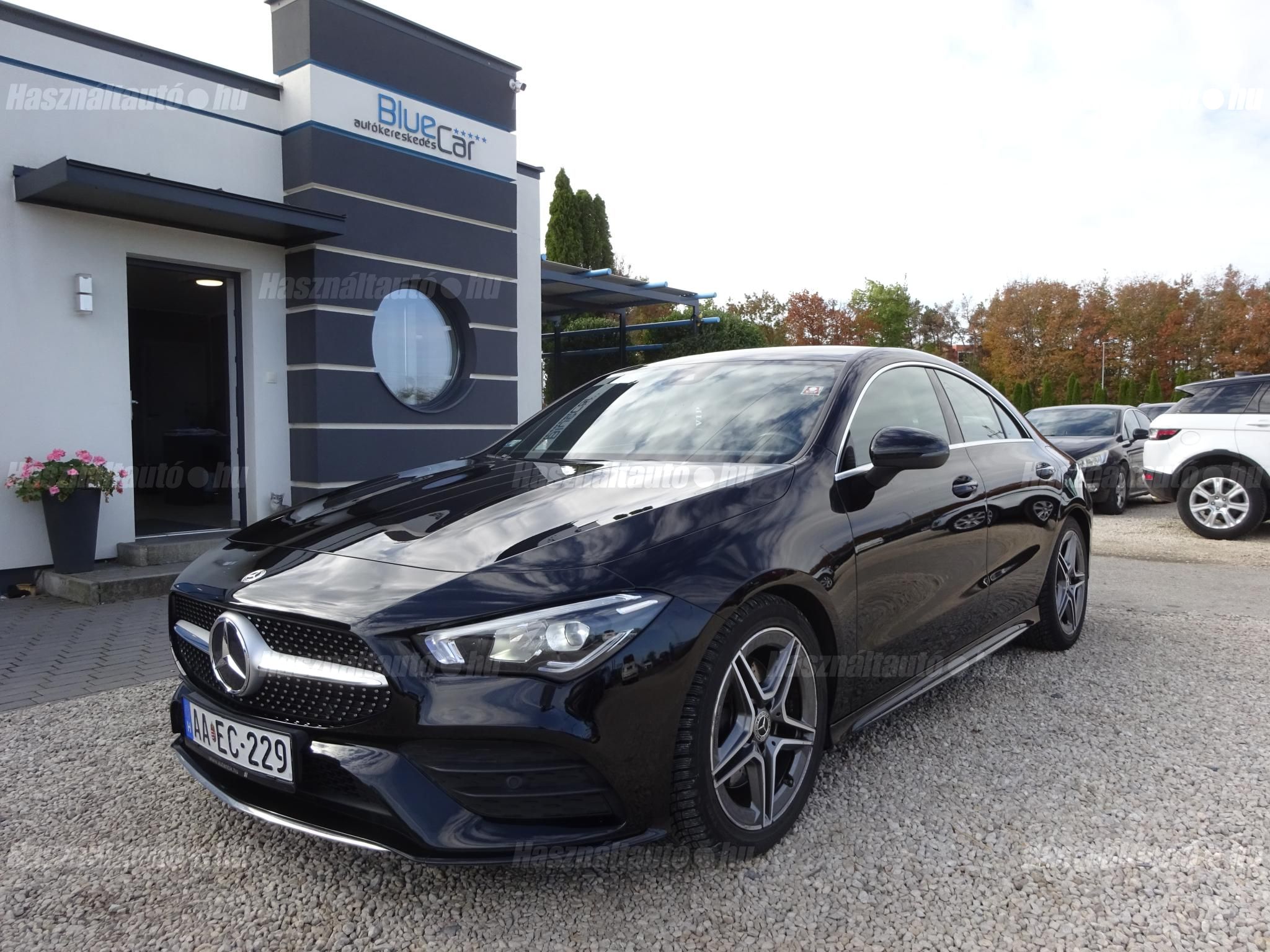 MERCEDES-BENZ CLA 200 2022/10 - 1