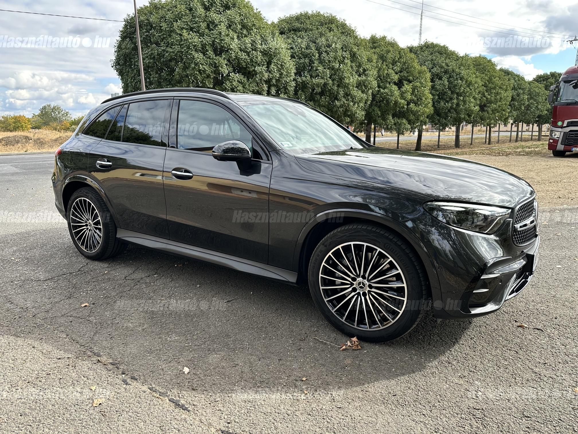 MERCEDES-BENZ GLC 220 2024/11 - 1