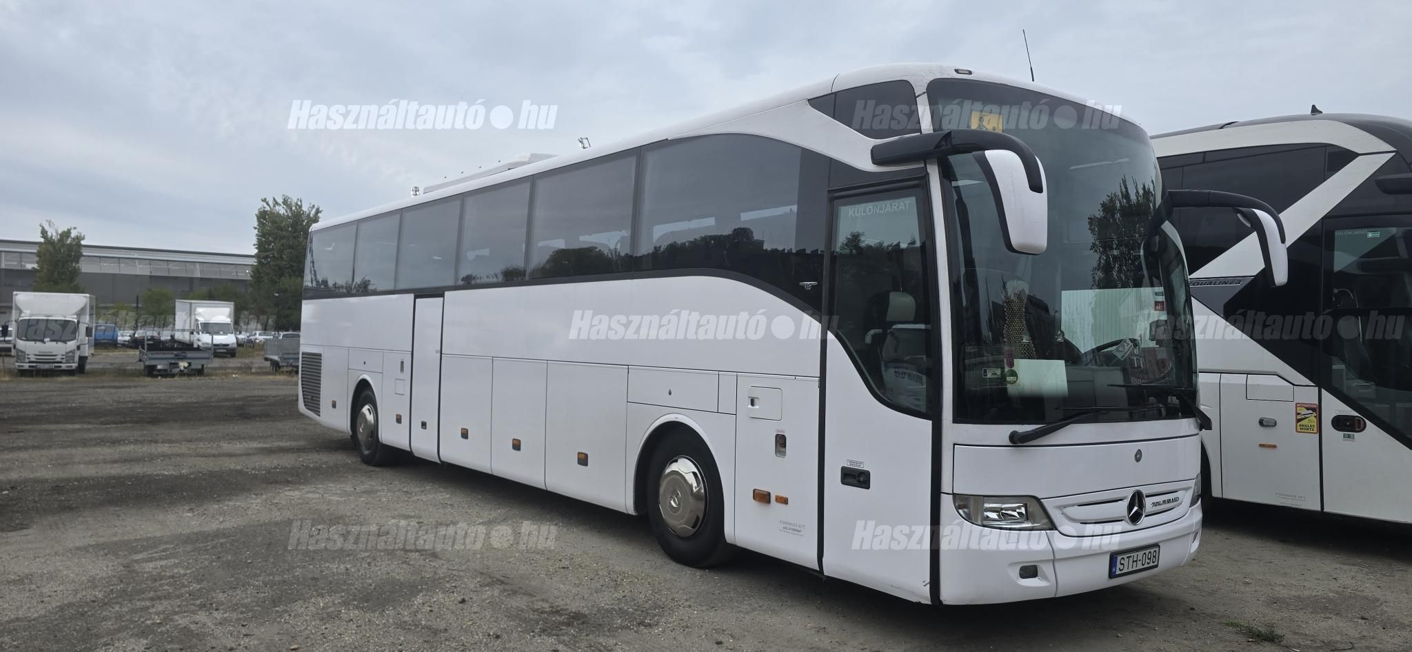 MERCEDES-BENZ 2015/2 - 1